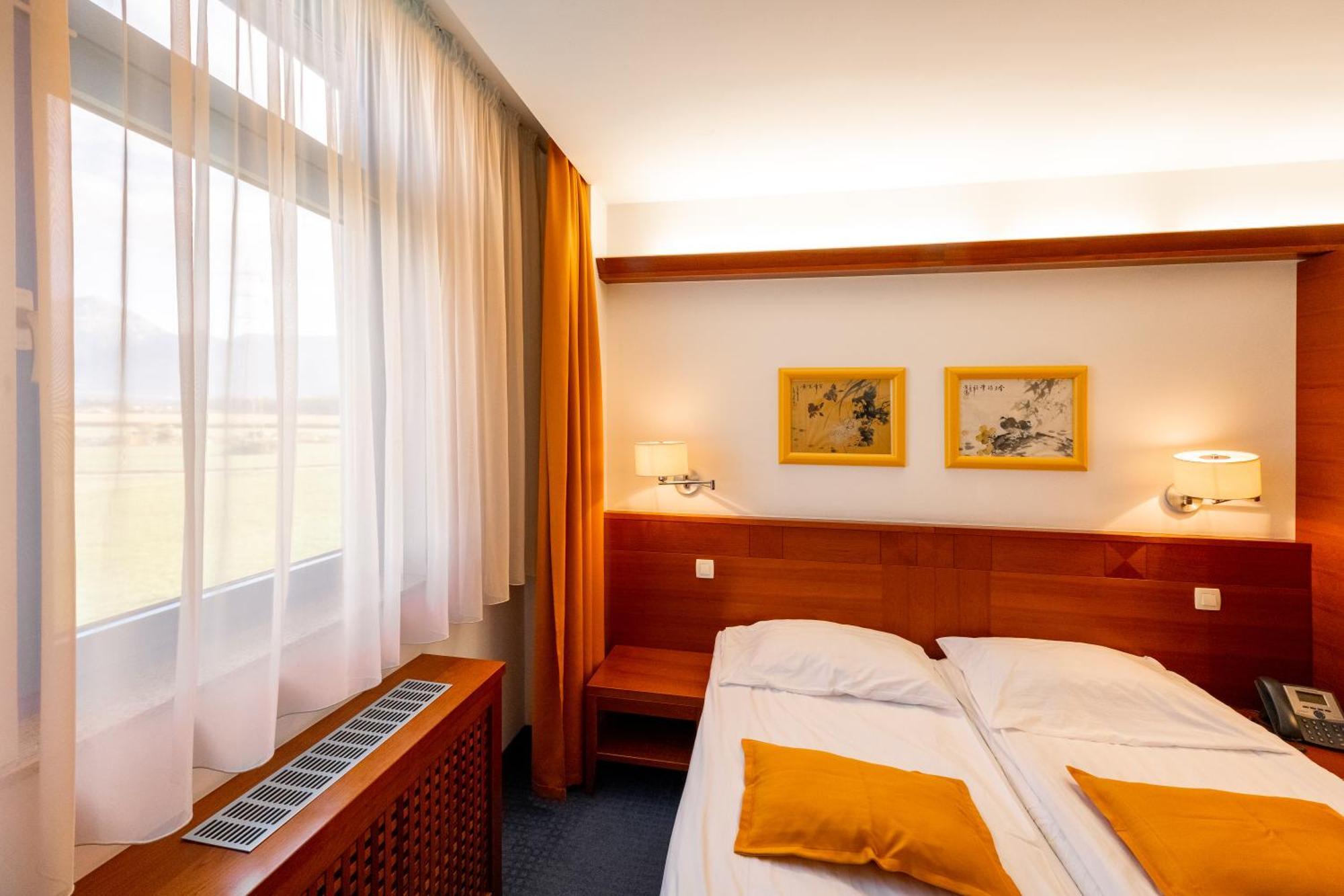 Garni Azul 4*