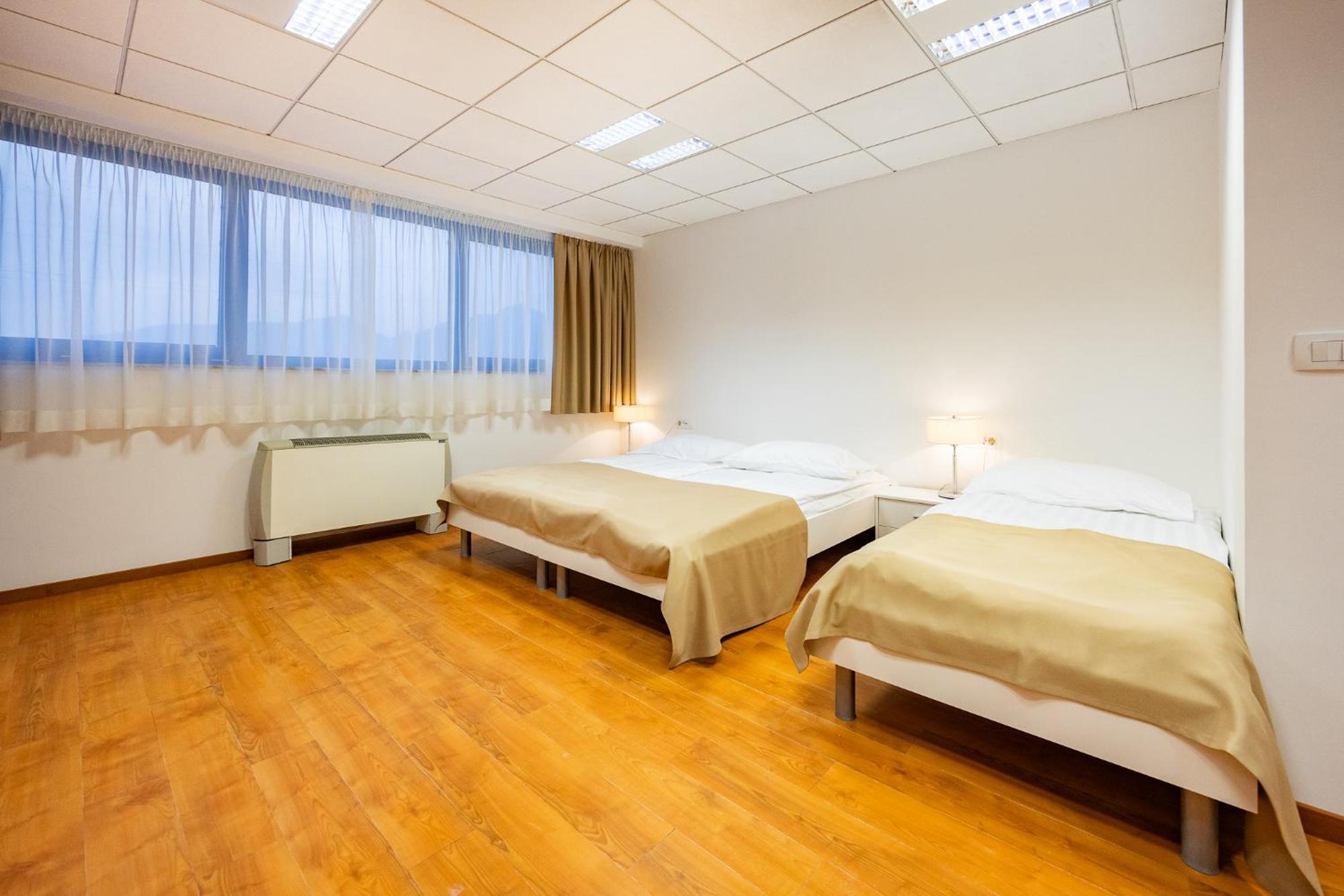 Garni Azul 4* Kranj