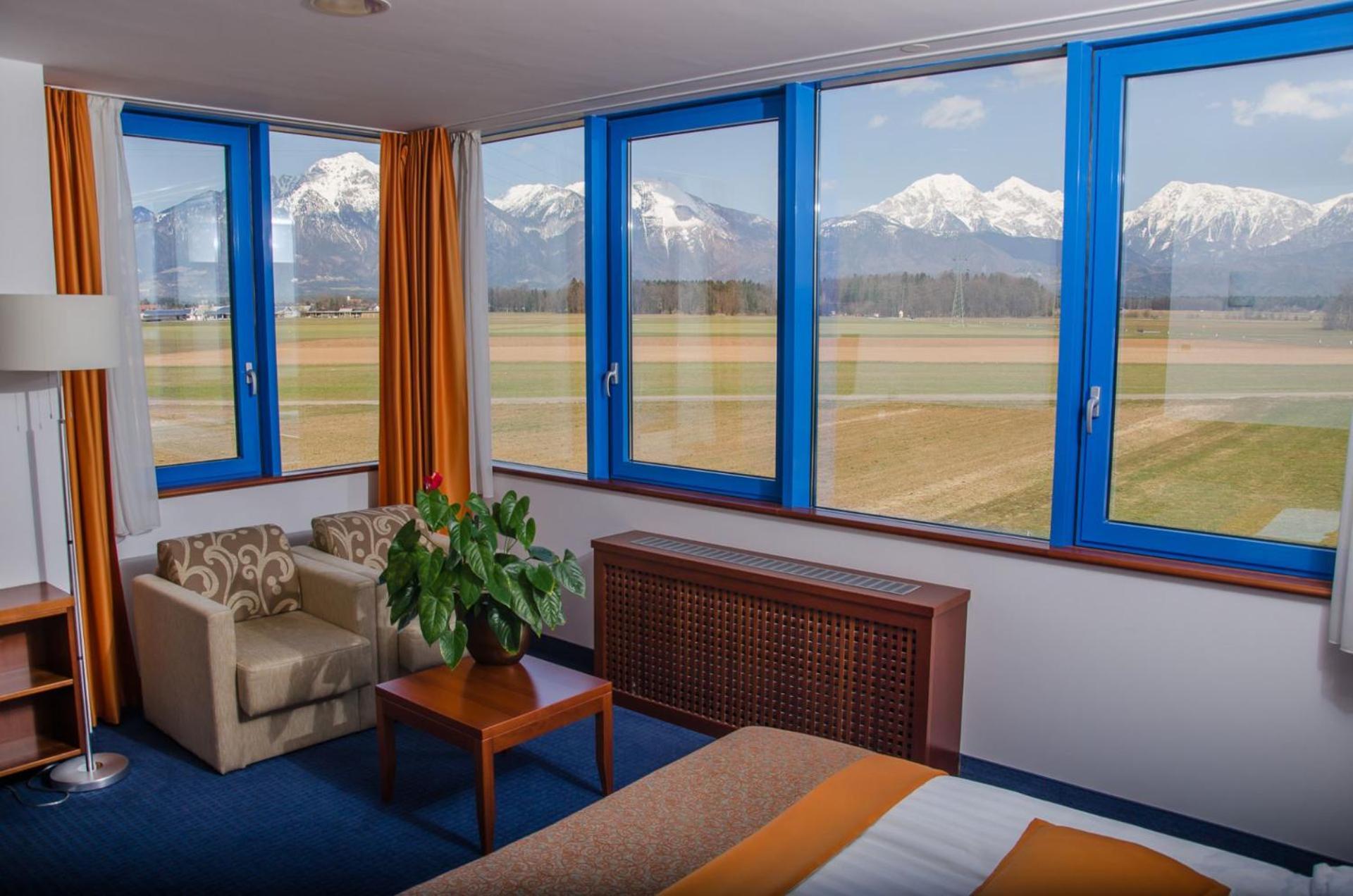 Garni Azul 4*