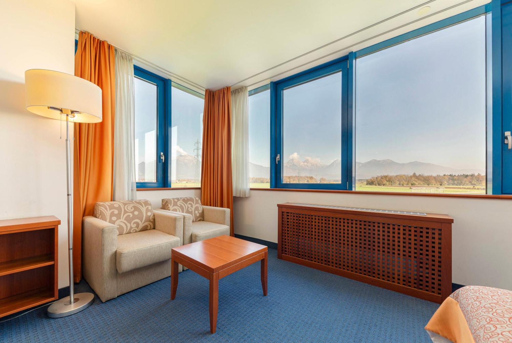 Garni Azul 4* Kranj