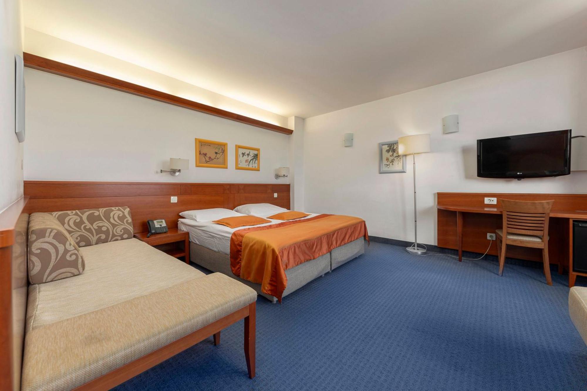 Hotel Garni Azul Kranj