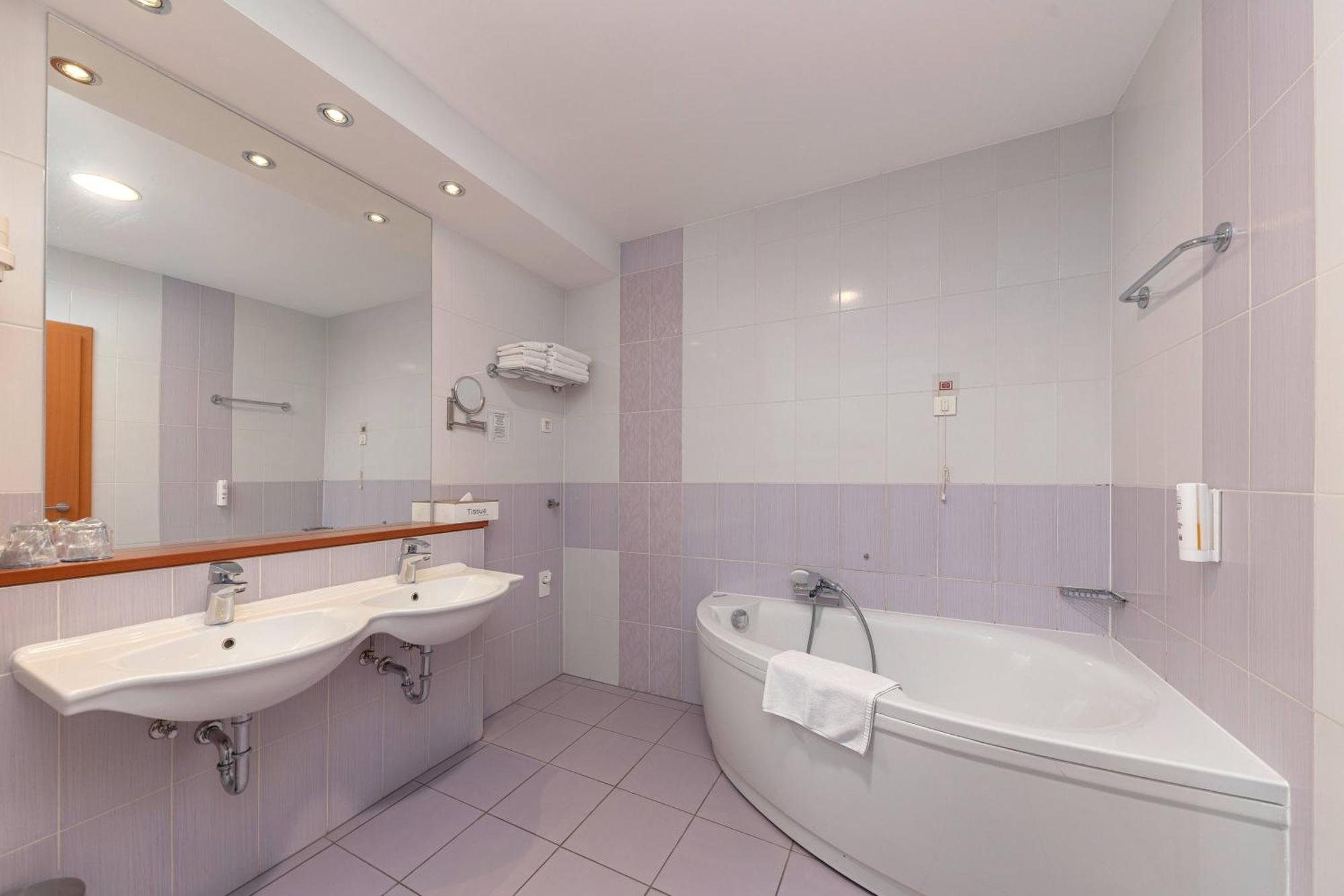 Garni Azul 4* Kranj