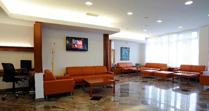 Garni Azul Hotel 4*