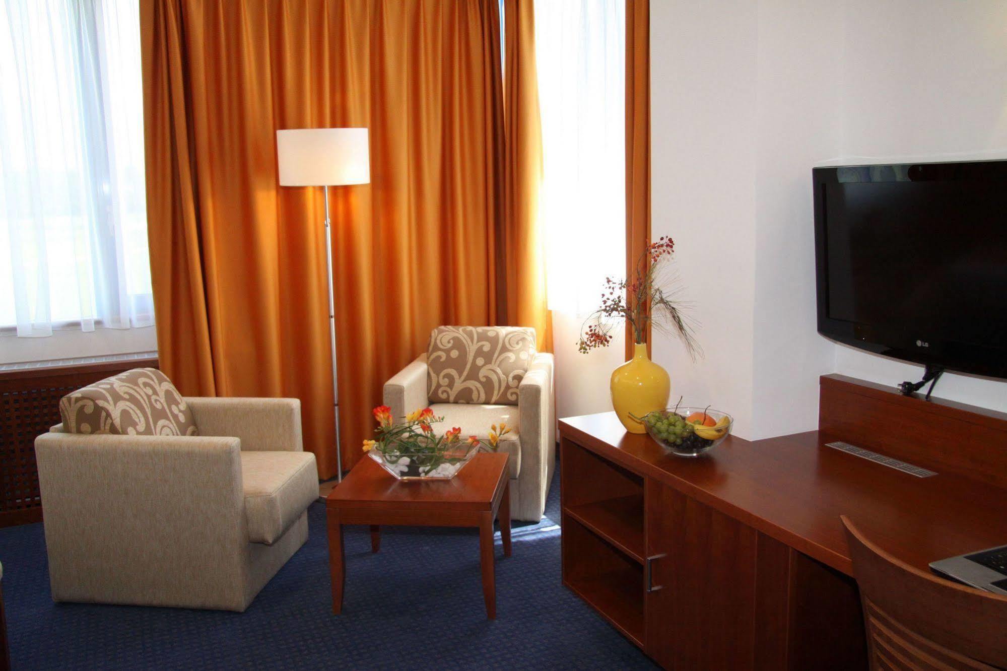Hotel Garni Azul Kranj